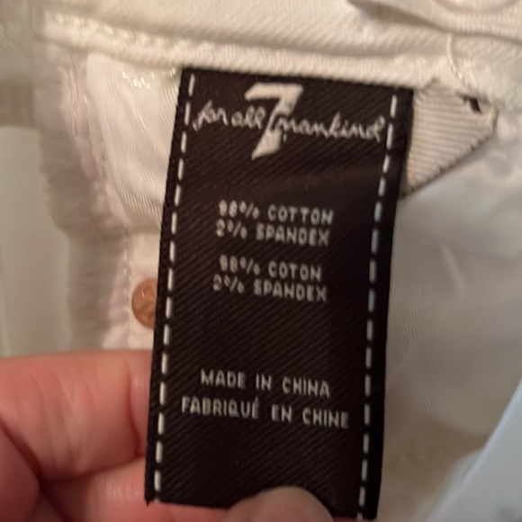 7 For All Mankind Super Skinny Jeans in Clean White - Picture 15 of 17